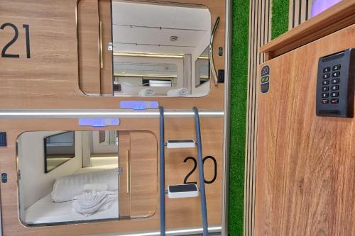 Ljubljana Capsule Hostel, Ljubljana (photo 9)