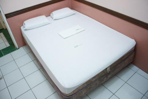 GV Hotel - Catarman Room Type - Standard Double Room