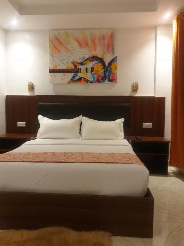 401 Restaurant & Accommodation in Naivasha