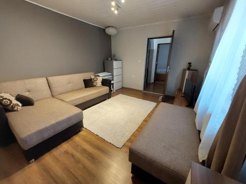 Cozy, quiet & family friendly in Arad, Arad (Foto 9)