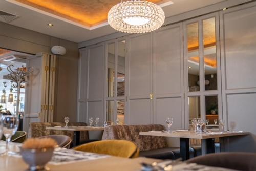 Rengo Panzio in Taksony