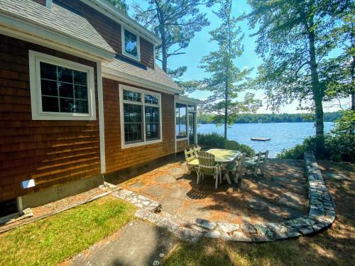Létesítmények, FL Quintessential LAKE HOUSE close to Bretton Woods Santas Village and Forest Lake State Park in Whitefield