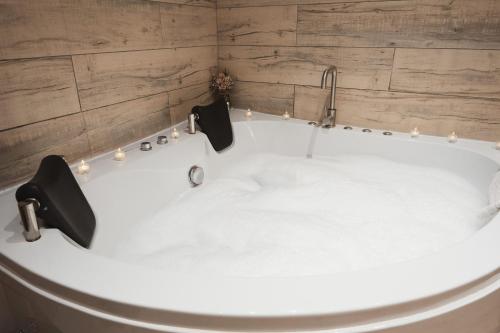 Exterior view, Hotel & Spa Las Taguas in Arica