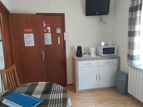 บริการและสิ่งอำนวยความสะดวก, Encosta da Serra in ซาบูกุยโร