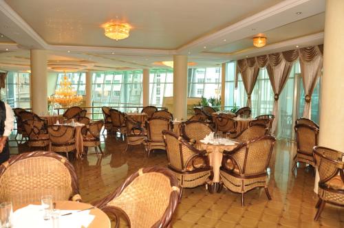 Restaurace, Friendship International Hotel. in Addis Abeba