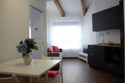 設施, Casa de Miranda in 埃薩羅