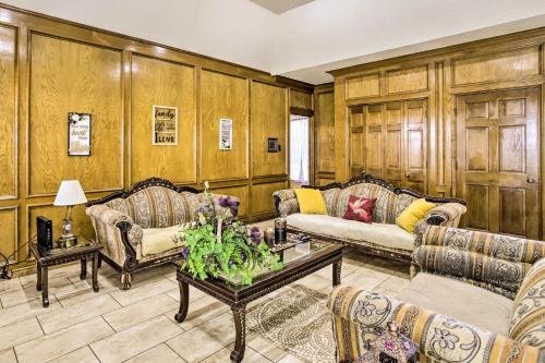 Spacious Houston Getaway about 23 Mi to Downtown! in Westfield, USA