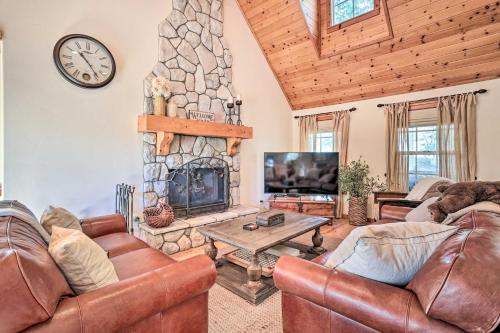 Spacious Lake Arrowhead Home w/ Putting Green