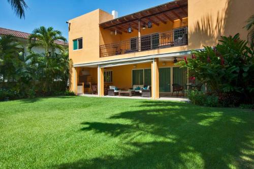 Villa Bismarckia in Nuevo Vallarta , Mexico