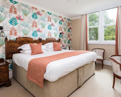 Sunbank House Metro Hotel - image 8