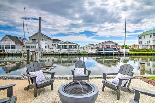 Fire Pit and Views Canal-Front Fenwick Island Home