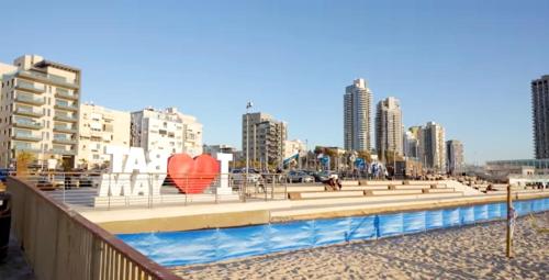 Vista exterior, Hotel Apartment Short Term Tel Aviv Bat Yam 353 in Bat Yam