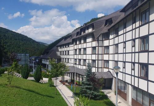 Viesnīcas āriene, PLANINSKO JUTRO - Brzeće Centar Apartments, Kopaonik (PLANINSKO JUTRO - Brzece Centar Apartments, Kopaonik) in Brzeće