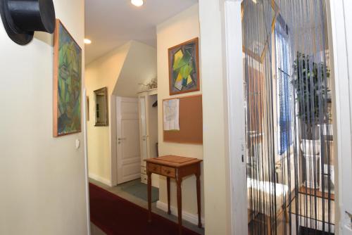 fewo1846 - Artemis - vintage Altbau-Wohnung im 4 OG eines Geschäftshauses im Stadtzentrum, Flensburg (zdjęcie 6)