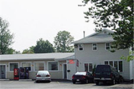 . Charlie's Motel