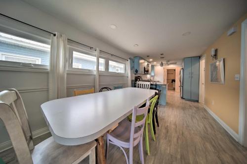 Sunny Modern Waterfront Cottage in Erie! - image 12