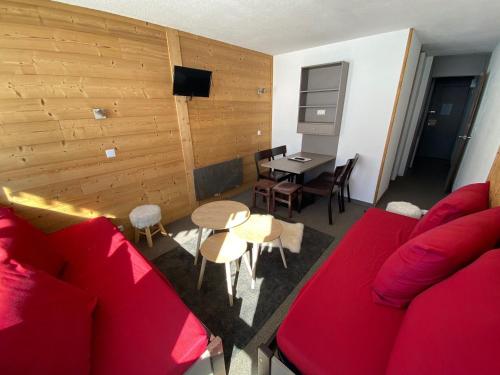 Studio Plagne Aime 2000, 1 pièce, 4 personnes - FR-1-181-2570 - Apartment - Aime La Plagne