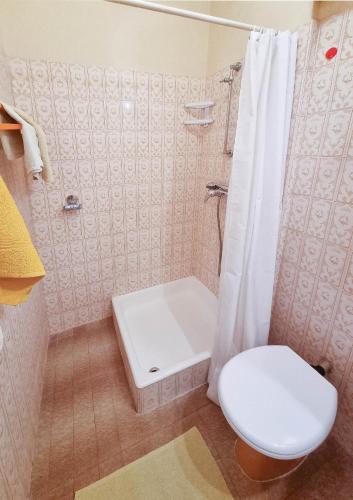 Triple Room Vrboska 540e - image 13