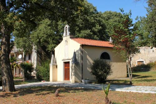 Holiday house with a parking space Valica Umag - 12681 - image 2