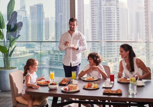 Jumeirah Living Marina Gate, Dubai (foto 6)
