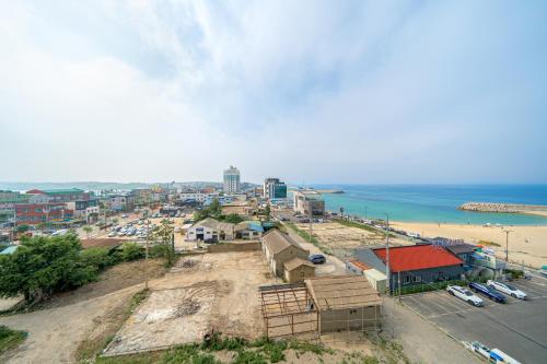 Пляж, Urbanstay Sokcho Deungdae in Сокчхо