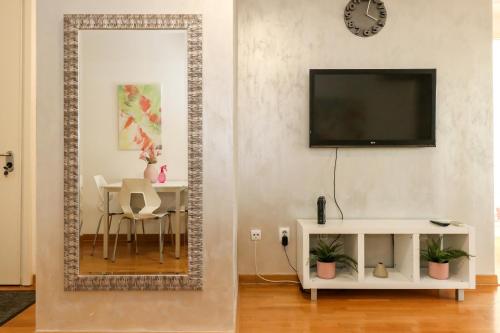 New Belgrade Apartment Lavina - image 5