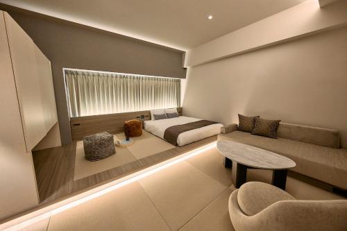 Japanese-Style Room
