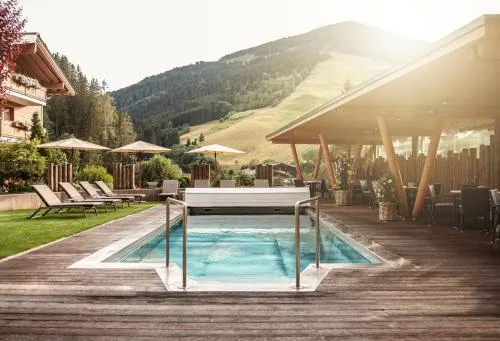Hotel Sonnegg in Saalbach-Hinterglemm, Österreich