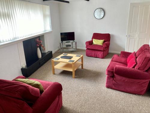 Briscoe Lodge Self Catering Apartments - image 9