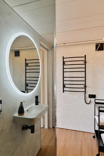 Unique Tiny House at Saaremaa Golf & Country Club, Курессааре (фото 10)
