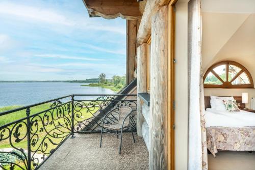 Łabędź Hotel Karczma - image 8