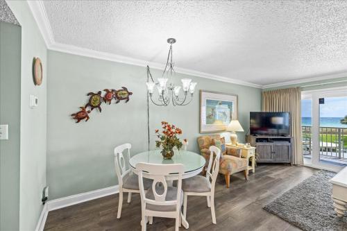 Holiday Surf & Racquet Club 313 - main image