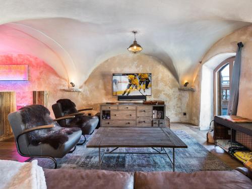 Chalet (10 Adults) image 8