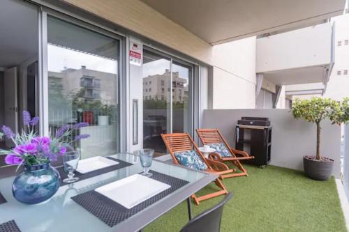 LOVELY NEW APARTMENT 5 Min WALK TRAIN STATION 7 Min TO CALAFELL BEACH in Calafell