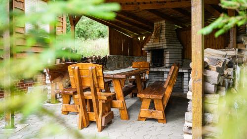 Facilities, CHATA U VINCENTA s finskou saunou a altankom in Teplicka