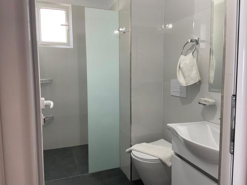 Qeparo Pano Rooms