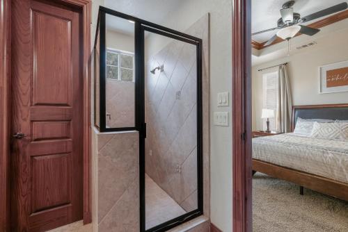 Tranquil Townhome - image 14
