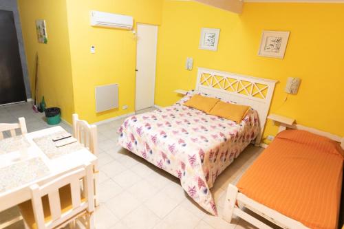1 double bed