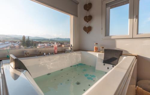 Gyógyfürdő, Gegant de Pedra Apartaments in Adzaneta