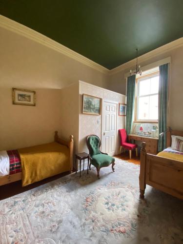 Rosehall Hotel - image 2