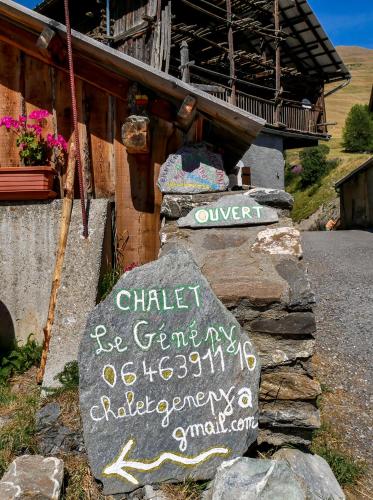 Chalet le Genepy with amazing views! - Accommodation - Molines en Queyras