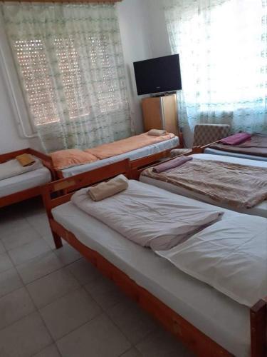 Malomtavi Vendégház Tapolca (Malomtavi Vendeghaz Tapolca) in Tapolca