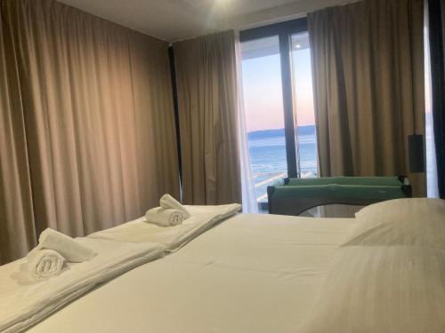 Hotel Millenium deluxe Room Type - Superior Deluxe Double or Twin Room 