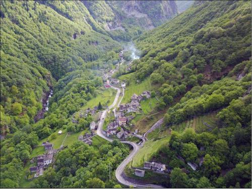 Rustico Tello in Linescio