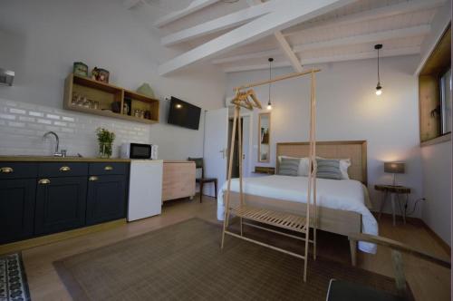 ห้องครัว, Casas Viriatus in ปาเรเดส เด โคว์รา