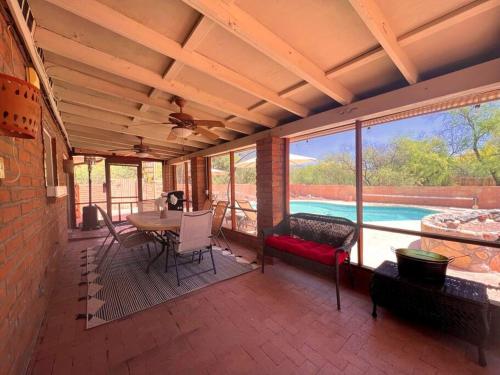 Saguaro Family Oasis - Pool, Hot Tub, Privacy Acre - Tucson, AZ