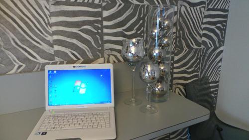 Hôtel Le Cambronne - image 2