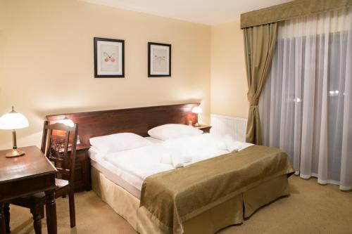 Double or Twin Room room in Hotel Carmen