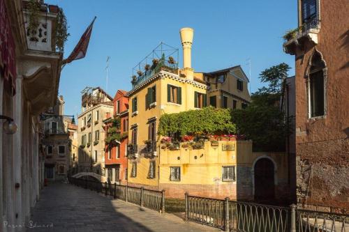 Residenza De L'osmarin Suites