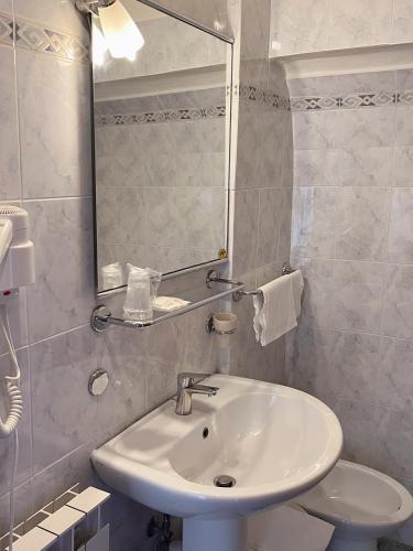 Hotel Umbria - image 14